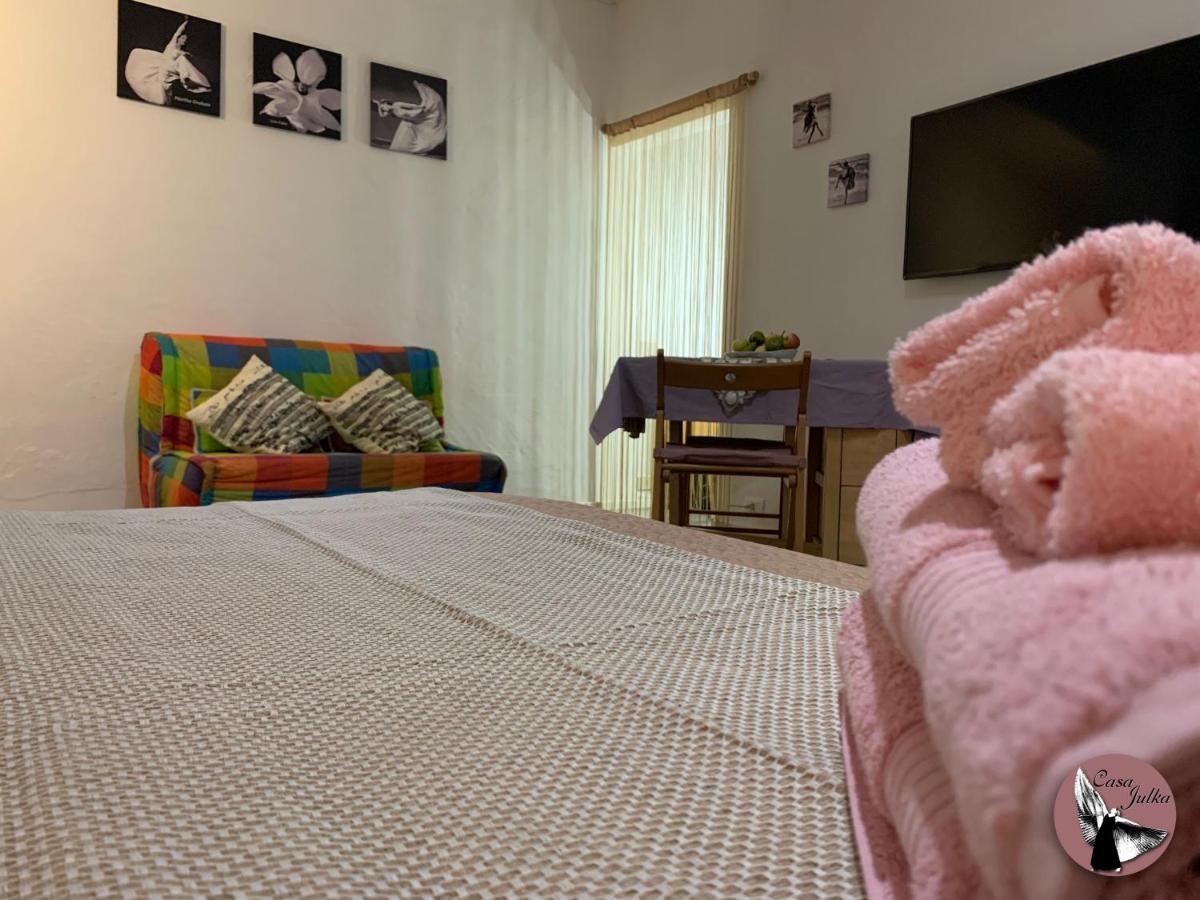 Ferienwohnung Casa Julka Livorno Exterior foto